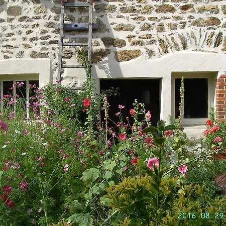 Cellier De La Fontaine Holiday home *